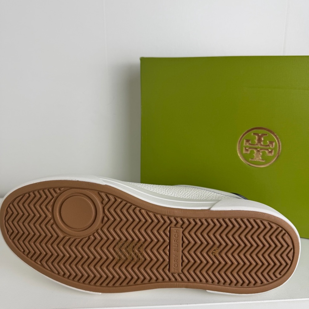 Tory Burch White and Navy Leather Sneakers - Picture 15 of 16